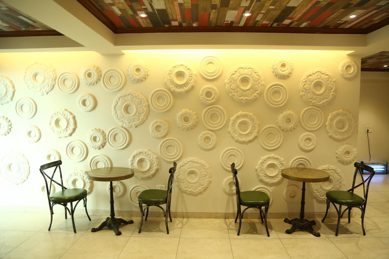 Home-Like Infinity Resort Vrindāvan Exterior photo